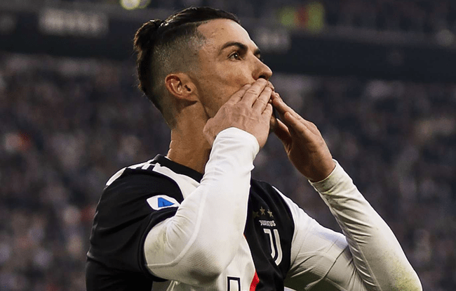  尤文图斯主场力克那不勒斯，老妇人重燃争冠希望之火